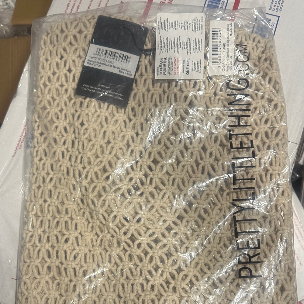 PrettyLittleThing Cream Knit crochet bag